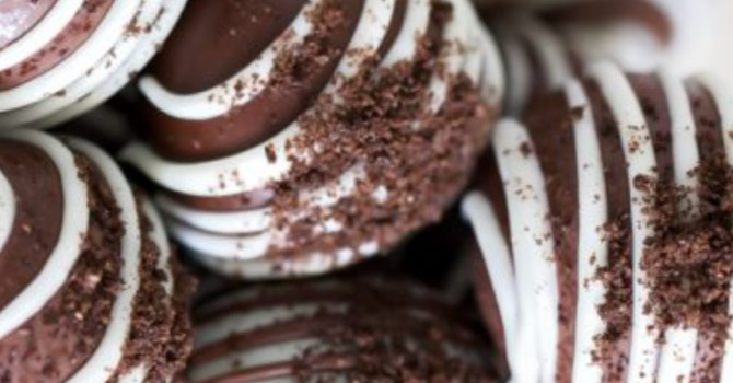 Gluten Free Oreo Truffles